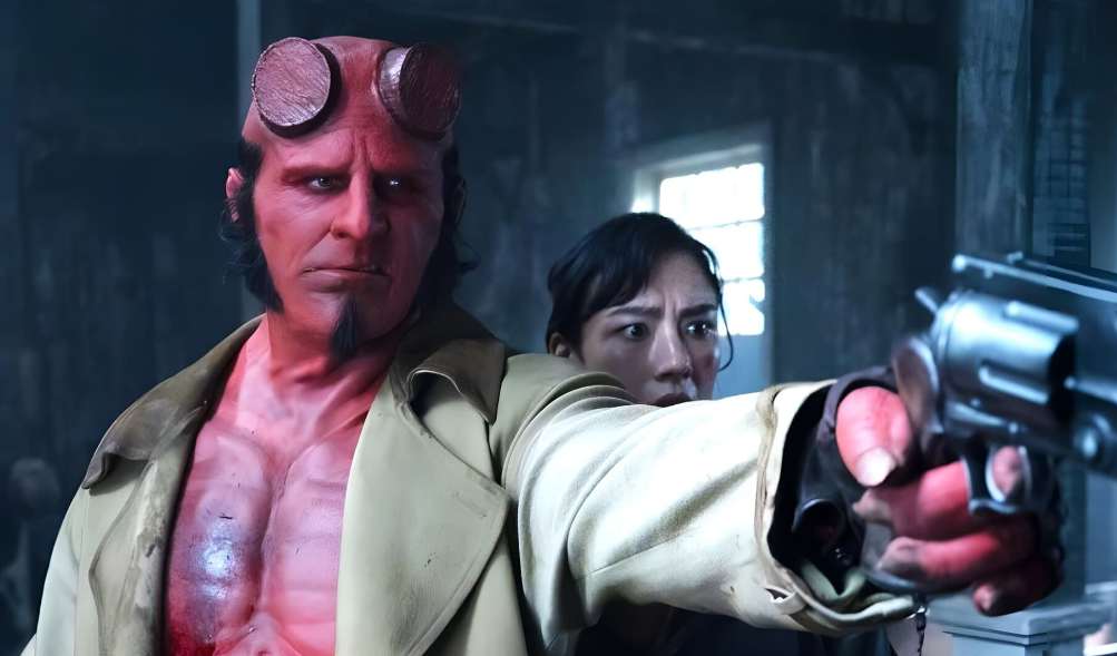 Trama de "Hellboy: The Crooked Man"